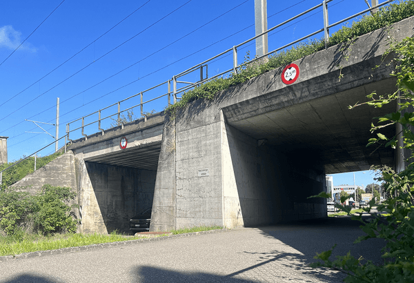 Unterführung SBB Buriet.png